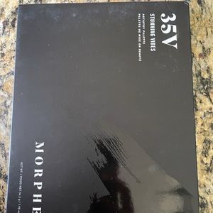Morphe 35V Stunning Vibes